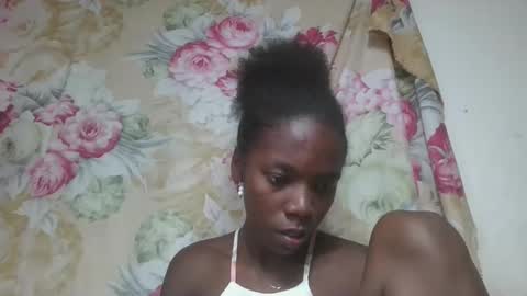 Snapshot of angeeliine chatting on 03/19/26, 08:40 angeeliine online show from 03/19/26, 08:40