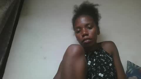 Snapshot of angeeliine chatting on 03/30/26, 04:52 angeeliine online show from 03/30/26, 04:52