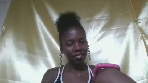 Snapshot of angeeliine chatting on 04/02/26, 07:39 angeeliine online show from 04/02/26, 07:39