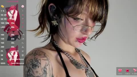 Snapshot of angel__dreams chatting on 04/03/26, 03:59 ANGEL online show from 04/03/26, 03:59