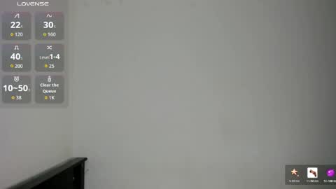 Snapshot of angel__dreams chatting on 04/07/26, 03:51 ANGEL online show from 04/07/26, 03:51