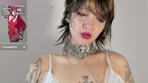Snapshot of angel__dreams chatting on 04/22/26, 03:42 ANGEL online show from 04/22/26, 03:42