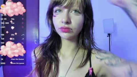 Snapshot of angel__dreams chatting on 05/05/26, 03:36 ANGEL online show from 05/05/26, 03:36