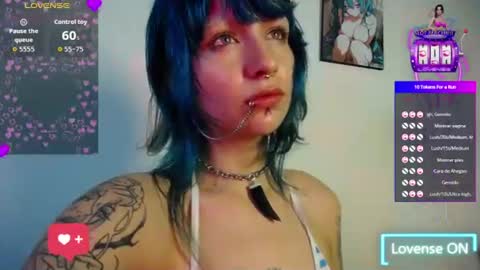 Snapshot of angel__dreams chatting on 06/10/26, 03:39 ANGEL online show from 06/10/26, 03:39
