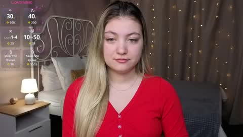 Snapshot of angel__grace chatting on 03/25/26, 12:27 Grace online show from 03/25/26, 12:27