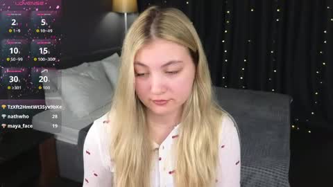 Snapshot of angel__grace chatting on 05/15/26, 11:01 Grace online show from 05/15/26, 11:01