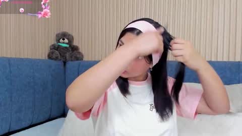 Snapshot of angel__ponce chatting on 11/13/25, 07:24 angel__ponce online show from 11/13/25, 07:24