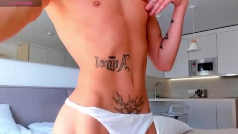 angel_andreww online show from 02/16/25, 11:38