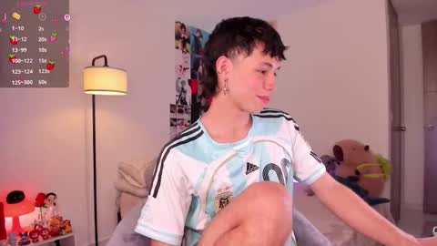 Angel   help me with 100 thumbs up online show from 10/20/25, 08:53