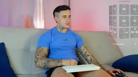 angel_boy01 online show from 02/16/26, 03:19