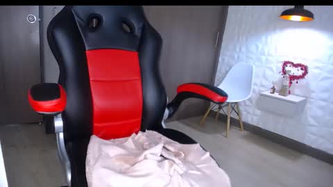 Angel online show from 02/10/25, 08:31