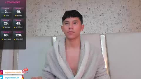 ngel Esteban  online show from 02/14/25, 10:17