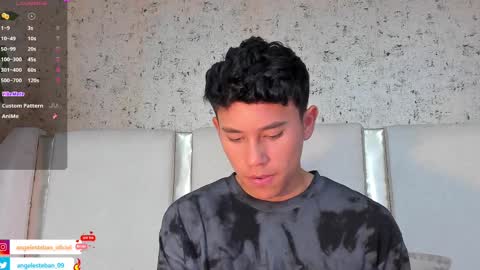 ngel Esteban  online show from 02/22/25, 07:12