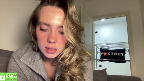 Snapshot of angel_from_sky chatting on 01/22/25, 12:38 Greetings Jess online show from 01/22/25, 12:38