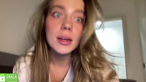 Snapshot of angel_from_sky chatting on 01/30/25, 12:48 Greetings Jess online show from 01/30/25, 12:48