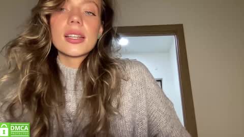 Snapshot of angel_from_sky chatting on 10/07/25, 12:13 Greetings Jess online show from 10/07/25, 12:13