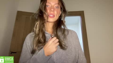 Snapshot of angel_from_sky chatting on 10/11/25, 11:53 Greetings Jess online show from 10/11/25, 11:53