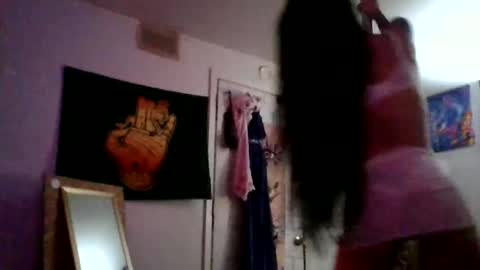 angel holyday online show from 12/02/24, 09:02