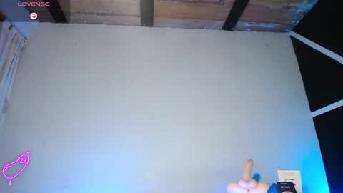 Angel online show from 02/05/25, 12:31