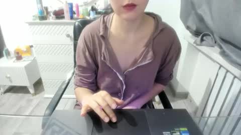 Snapshot of angel_lee__ chatting on 01/14/25, 11:53 angel_lee__ online show from 01/14/25, 11:53