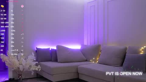 Luisa online show from 04/29/26, 05:30