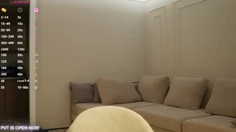 Luisa online show from 06/13/26, 02:04