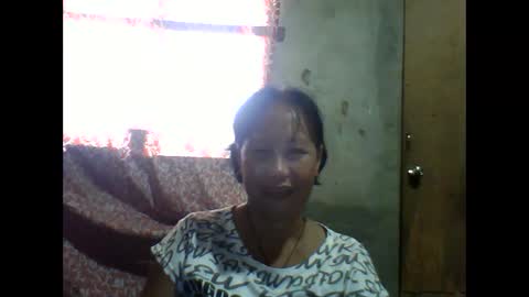 angel_maria123 online show from 10/30/25, 07:10