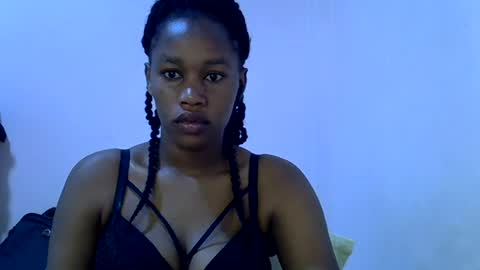 angel_mia5 online show from 07/08/26, 01:32
