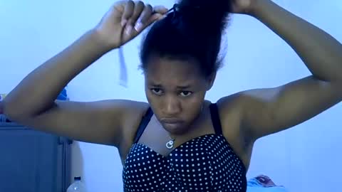 angel_mia5 online show from 07/14/26, 10:37