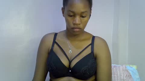 angel_mia5 online show from 07/22/26, 02:42