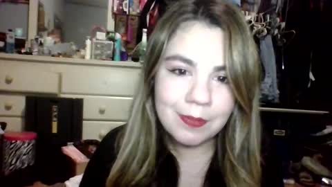 Angel online show from 11/09/25, 05:39