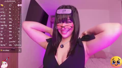 Angel online show from 10/09/25, 01:58