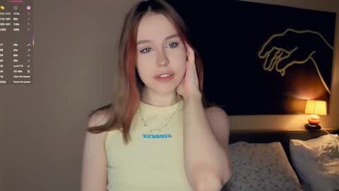 Snapshot of angel_to_burn chatting on 12/02/25, 07:03 SofiaSofi online show from 12/02/25, 07:03