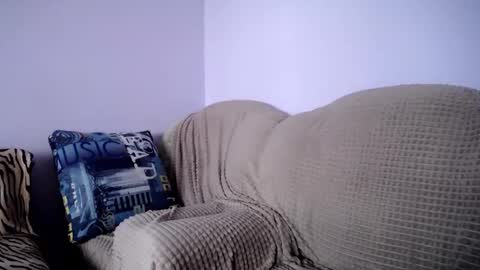 Snapshot of angel_zoe77 chatting on 11/14/25, 10:03 Zoe online show from 11/14/25, 10:03