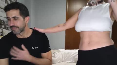 angela_hugo online show from 02/13/26, 09:11