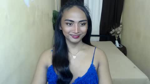 angela_lorey online show from 10/25/25, 10:34