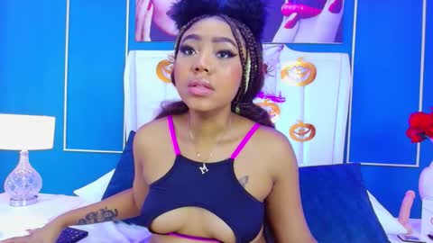 Angela Roberts online show from 10/27/25, 04:27