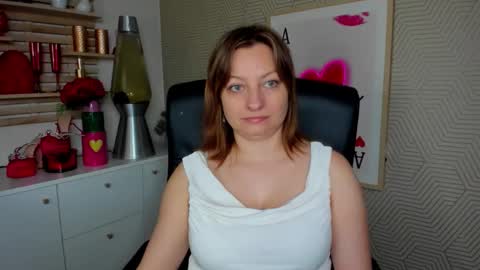 Angela online show from 04/24/26, 05:32