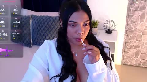 Angela online show from 10/13/25, 09:26