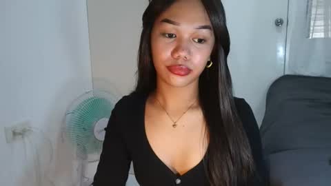 Snapshot of angela_star888 chatting on 01/15/26, 06:51 angela_star888 online show from 01/15/26, 06:51