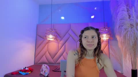 ANGELA online show from 02/05/25, 12:06