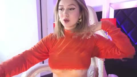 Angela Castle online show from 05/05/26, 08:06
