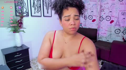 Snapshot of angelacoffee chatting on 02/02/25, 02:27 Angela online show from 02/02/25, 02:27