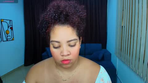 Snapshot of angelacoffee chatting on 02/23/25, 03:13 Angela online show from 02/23/25, 03:13