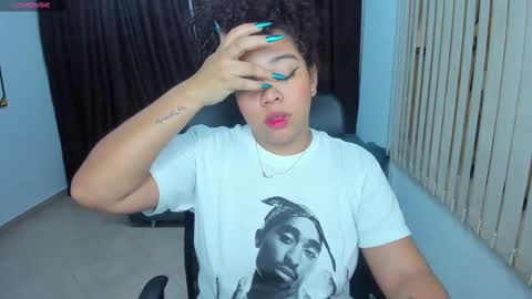 Snapshot of angelacoffee chatting on 03/04/25, 06:15 Angela online show from 03/04/25, 06:15