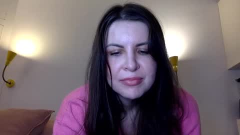 Snapshot of angeladarkk chatting on 12/22/24, 10:58 Angela online show from 12/22/24, 10:58