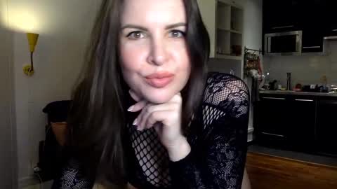 Snapshot of angeladarkk chatting on 01/19/25, 07:58 Angela online show from 01/19/25, 07:58