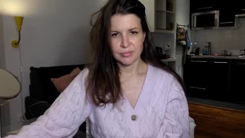 Snapshot of angeladarkk chatting on 11/24/25, 08:08 Angela online show from 11/24/25, 08:08