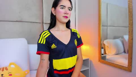 angelag_ online show from 06/28/26, 04:18