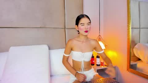 angelag_ online show from 07/02/26, 03:56